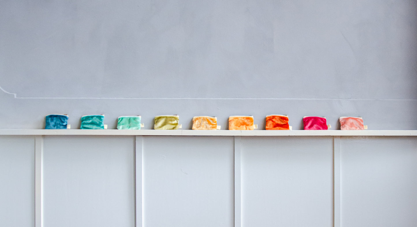GLOW - Lined Velvet Zipper Pouch