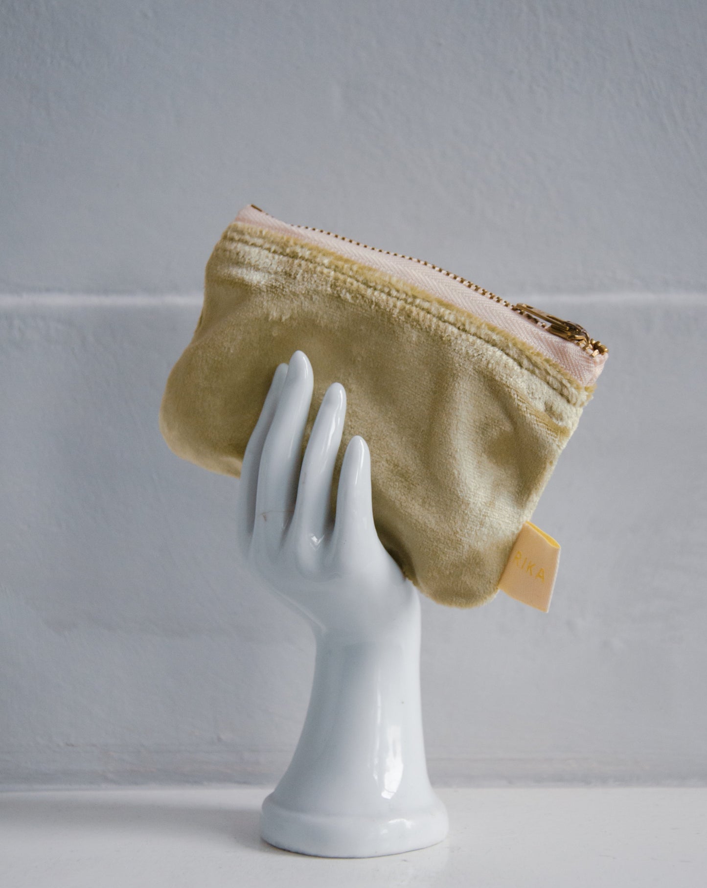 NATURE - Lined Velvet Zipper Pouch