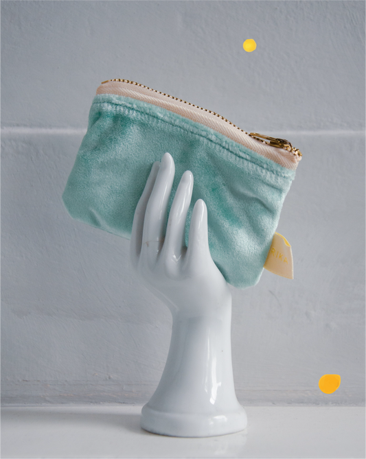 SPIRIT - Lined Velvet Zipper Pouch